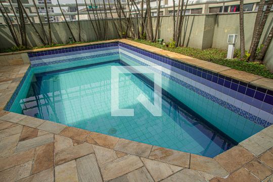 Área comum - Piscina de apartamento à venda com 1 quarto, 38m² em Consolação, São Paulo
