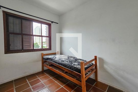 Quarto 1 de apartamento para alugar com 2 quartos, 80m² em Jardim A. Maria, Guarujá