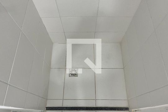 Banheiro de apartamento à venda com 2 quartos, 31m² em Lapa, São Paulo