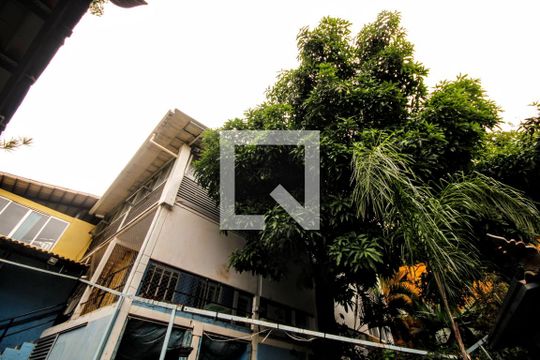 Fachada de casa à venda com 8 quartos, 570m² em São Lucas, Belo Horizonte