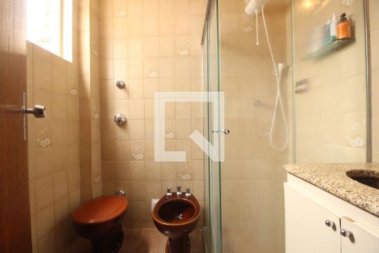 Banheiro  de apartamento à venda com 4 quartos, 145m² em Anchieta, Belo Horizonte