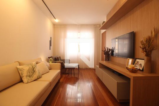 Sala  de apartamento à venda com 4 quartos, 145m² em Anchieta, Belo Horizonte