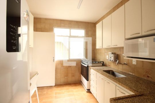 Cozinha  de apartamento à venda com 4 quartos, 145m² em Anchieta, Belo Horizonte