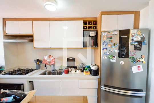 Cozinha de apartamento para alugar com 2 quartos, 67m² em Tijuca, Rio de Janeiro