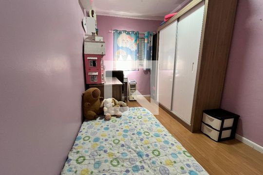 Quarto 1 de casa de condomínio para alugar com 2 quartos, 63m² em Caxangá, Suzano
