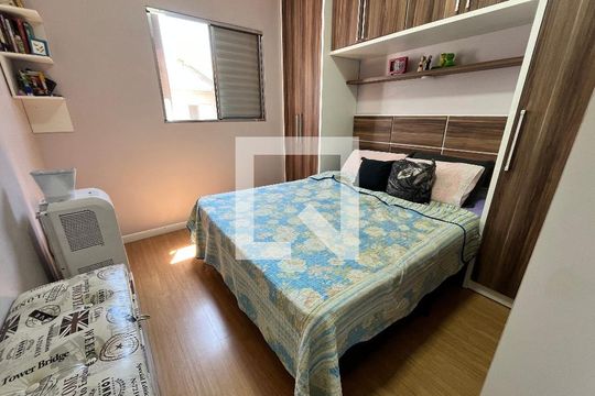 Quarto 2 de casa de condomínio para alugar com 2 quartos, 63m² em Caxangá, Suzano