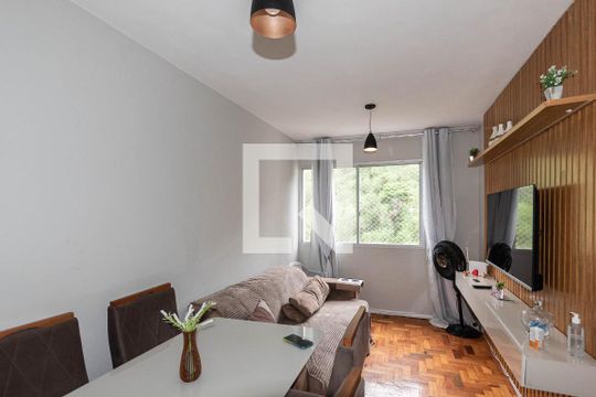 Apartamento para alugar com 2 quartos, 54m² em Grajaú, Rio de Janeiro