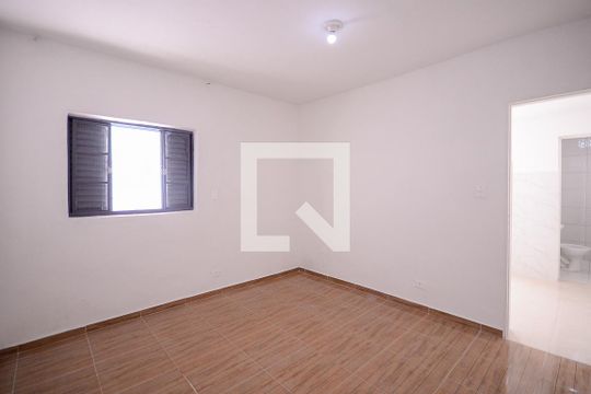 Quarto de casa para alugar com 1 quarto, 40m² em Vila Moraes, São Paulo