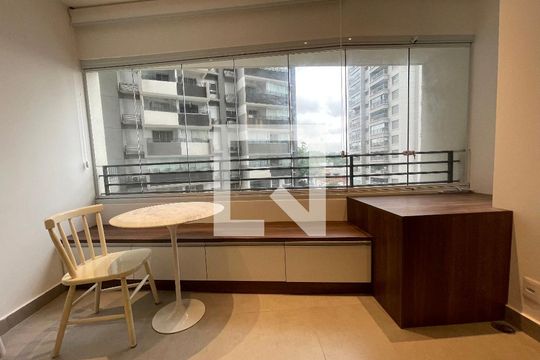 Varanda de kitnet/studio para alugar com 1 quarto, 25m² em Butantã, São Paulo