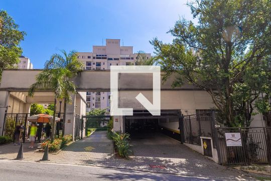 Fachada de apartamento à venda com 3 quartos, 94m² em Vila Ivone, São Paulo
