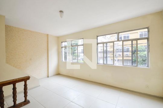 Sala de apartamento à venda com 4 quartos, 150m² em Vila Isabel, Rio de Janeiro