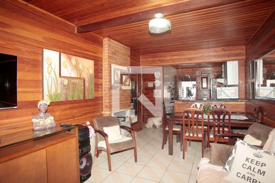 Casa à venda com 5 quartos, 366m² em Jardim Botânico, Porto Alegre