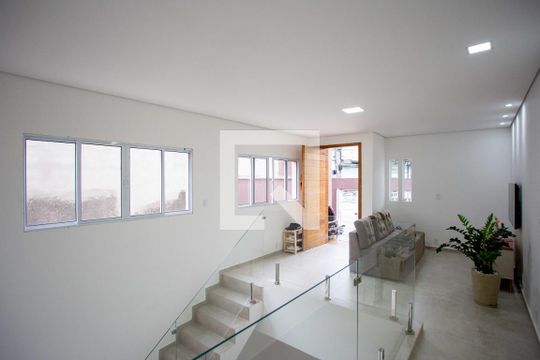 Casa à venda com 3 quartos, 310m² em Conceição, Diadema