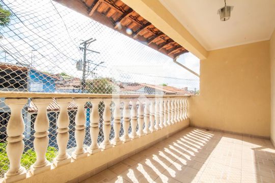 Sacada da Suíte 1 de casa para alugar com 4 quartos, 225m² em Cidade das Flores, Osasco