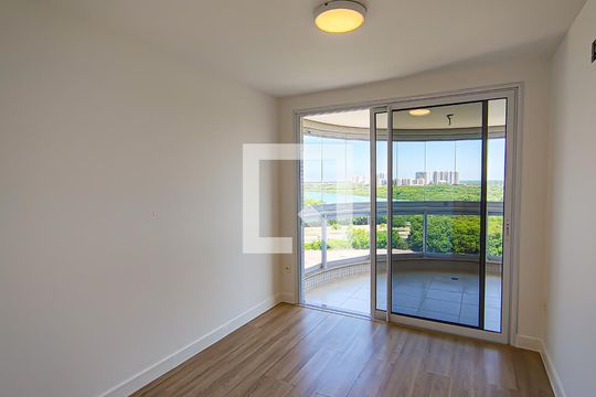 quarto 1 de apartamento para alugar com 2 quartos, 90m² em Barra da Tijuca, Rio de Janeiro
