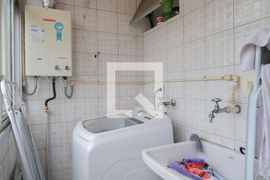Área de serviço de apartamento à venda com 2 quartos, 47m² em Vila Amalia (zona Norte), São Paulo