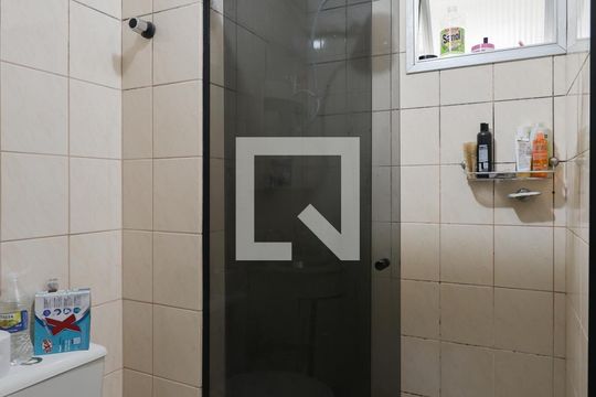 Banheiro de apartamento à venda com 2 quartos, 47m² em Vila Amalia (zona Norte), São Paulo