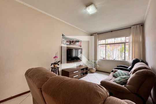 Sala de casa à venda com 3 quartos, 157m² em Vila Sao Pedro, Santo André