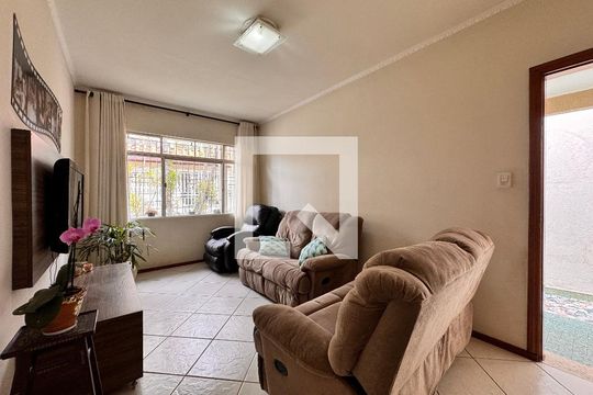 Casa à venda com 3 quartos, 157m² em Vila Sao Pedro, Santo André