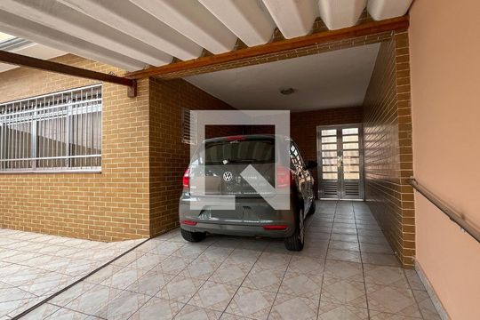 Garagem de casa à venda com 3 quartos, 156m² em Jardim Monjolo, São Paulo