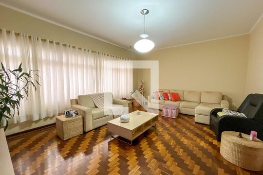 Casa à venda com 3 quartos, 156m² em Jardim Monjolo, São Paulo
