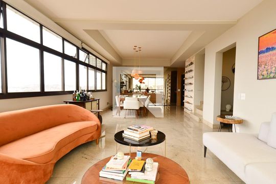 Sala de estar de apartamento à venda com 4 quartos, 420m² em Serra, Belo Horizonte
