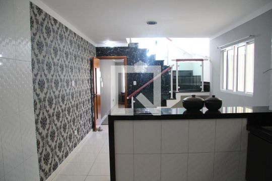 Cozinha de casa à venda com 3 quartos, 148m² em Jardim Santa Barbara, Guarulhos