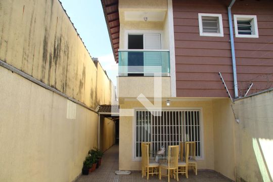 Garagem de casa à venda com 3 quartos, 148m² em Jardim Santa Barbara, Guarulhos