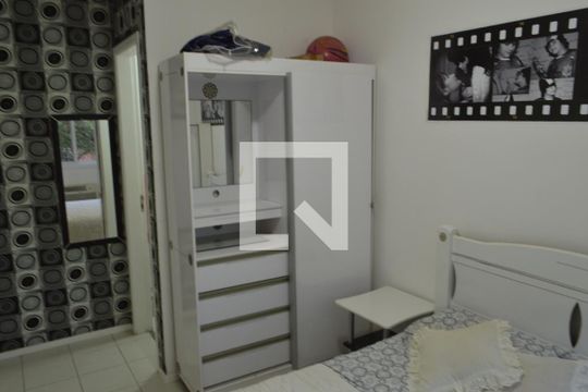 Suíte de apartamento à venda com 2 quartos, 57m² em Taquara, Rio de Janeiro