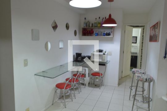 Sala de apartamento à venda com 2 quartos, 57m² em Taquara, Rio de Janeiro