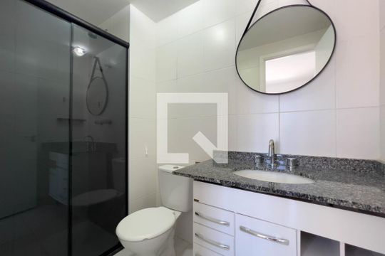 Banheiro de apartamento para alugar com 1 quarto, 35m² em Ipiranga, São Paulo