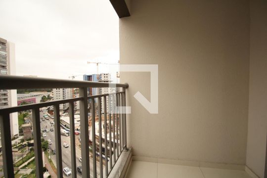 Varanda de kitnet/studio à venda com 1 quarto, 25m² em Vila Andrade, São Paulo