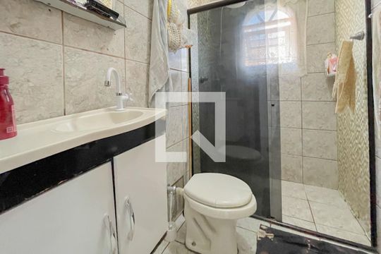 Banheiro 1 de casa à venda com 2 quartos, 125m² em Bairro dos Casa, São Bernardo do Campo