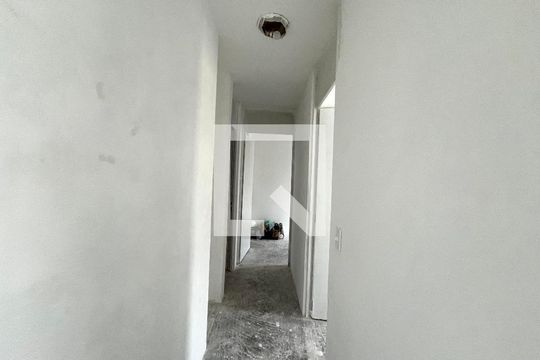 Corredor de apartamento à venda com 2 quartos, 67m² em Vila Monte Alegre, São Paulo