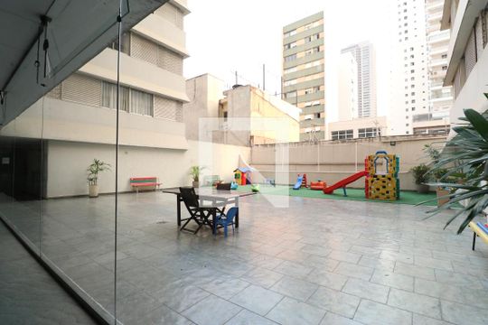Área comum de apartamento para alugar com 3 quartos, 118m² em Pompeia, São Paulo