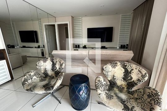 Sala de apartamento à venda com 3 quartos, 114m² em Mooca, São Paulo