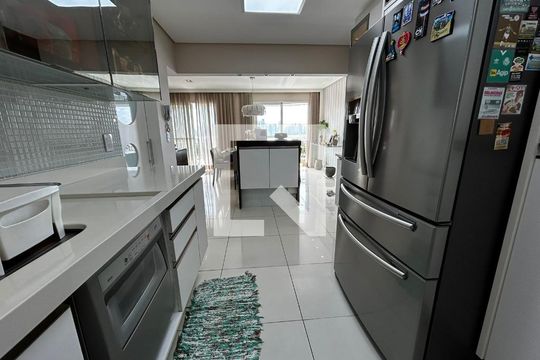 Cozinha de apartamento à venda com 3 quartos, 114m² em Mooca, São Paulo