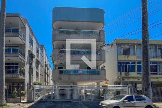 Fachada de apartamento à venda com 4 quartos, 200m² em Jardim Guanabara, Rio de Janeiro