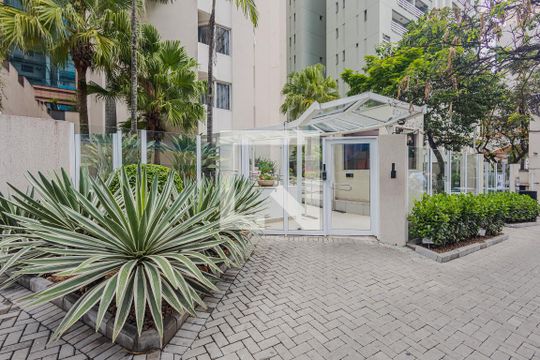 Fachada de apartamento para alugar com 1 quarto, 35m² em Jardim Paulista, São Paulo
