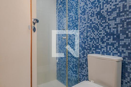 Banheiro de apartamento para alugar com 1 quarto, 35m² em Jardim Paulista, São Paulo