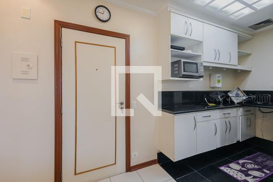 Cozinha de apartamento para alugar com 1 quarto, 35m² em Jardim Paulista, São Paulo