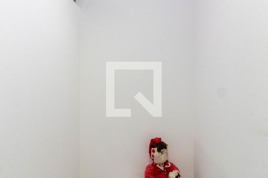 Lavabo de casa à venda com 3 quartos, 100m² em Vila Sao Geraldo, São Paulo