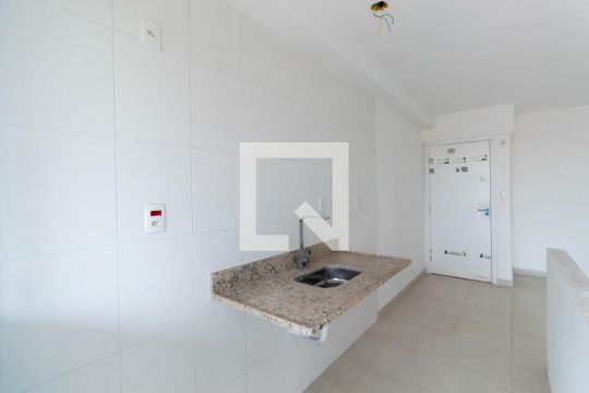 Cozinha de apartamento para alugar com 2 quartos, 54m² em Burgo Paulista, São Paulo