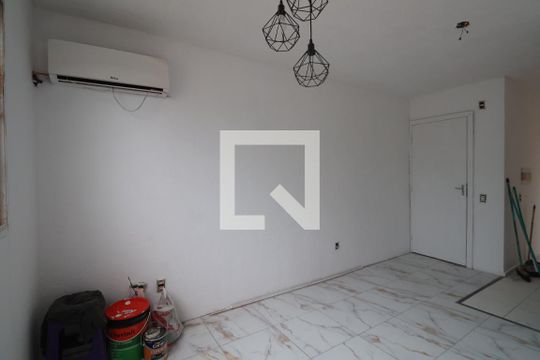 Sala de apartamento para alugar com 2 quartos, 42m² em Rio Branco, Canoas