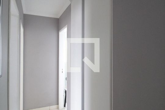 Corredor de apartamento para alugar com 3 quartos, 75m² em Castelo, Belo Horizonte