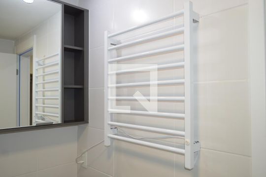 Banheiro de kitnet/studio à venda com 1 quarto, 21m² em Alto do Ipiranga, São Paulo
