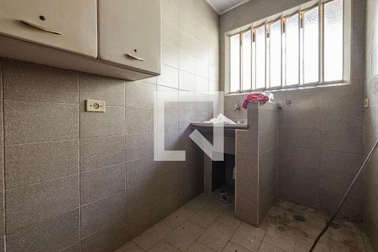 Edícula - Lavanderia 1 de casa à venda com 3 quartos, 385m² em Vila Madalena, São Paulo