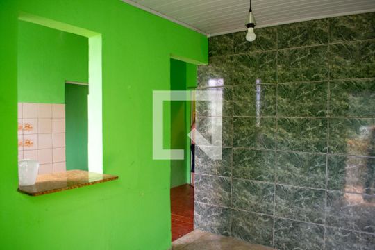 Edícula de casa à venda com 5 quartos, 300m² em Partenon, Porto Alegre