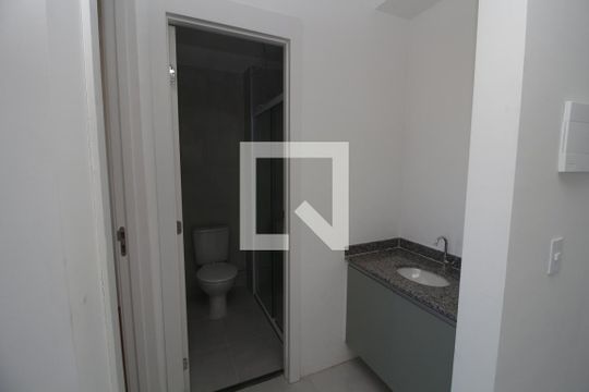 Banheiro de apartamento para alugar com 2 quartos, 36m² em Tatuapé, São Paulo