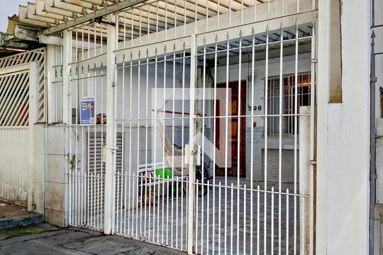 Fachada de casa para alugar com 3 quartos, 209m² em Pompeia, São Paulo